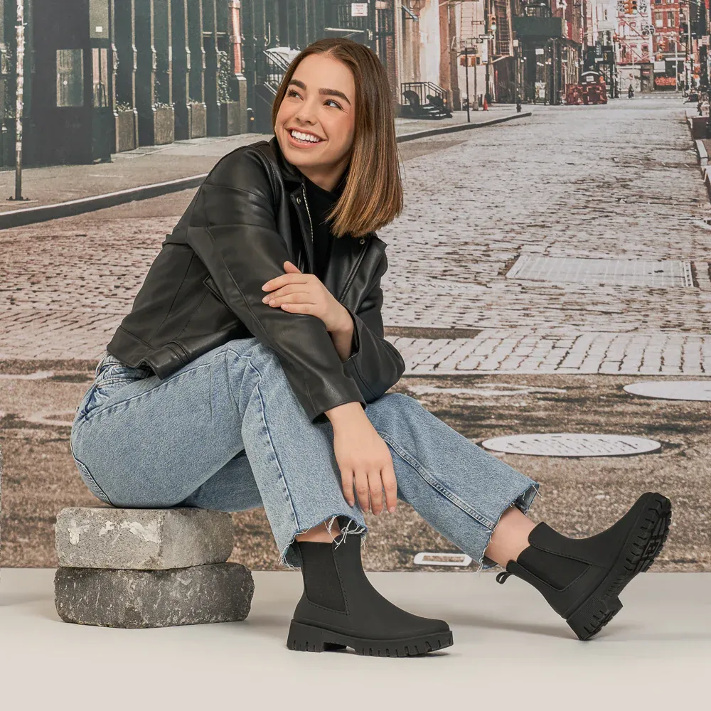 INEZ - Image 7